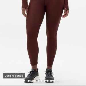 Athleta Women's Leggings in Burgandy